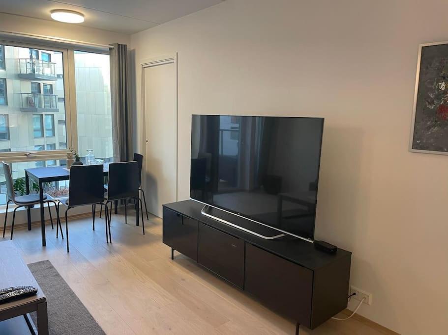 Ferienwohnung Nydalen/Storo- Ved T-Banestasjon Oslo Exterior foto